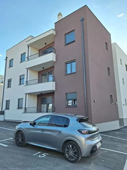 Apartment Josip Zadar